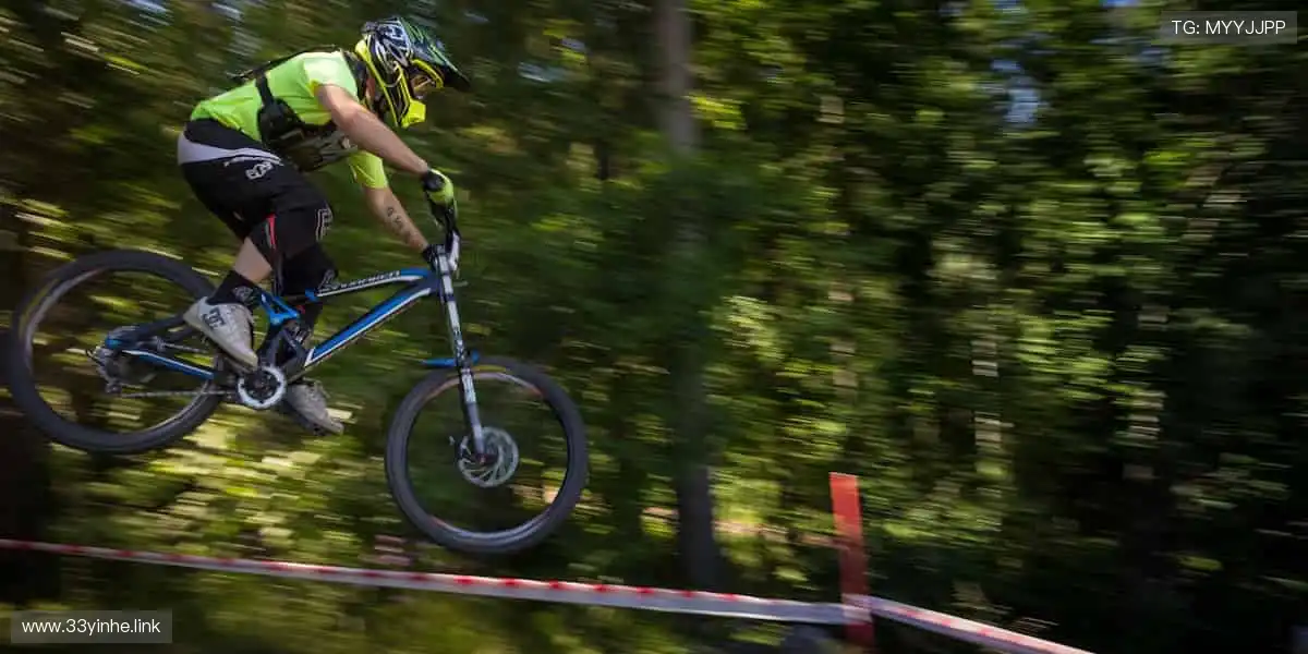 🎁个性定制，独一无二！用专属周边，定义你的体育态度！